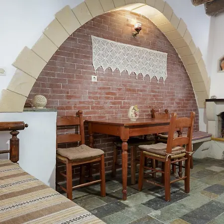 Apartment Neotraditional House In Chania *