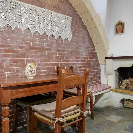 Neotraditional House In Chania Apartment *